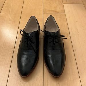Black cole haan oxfords